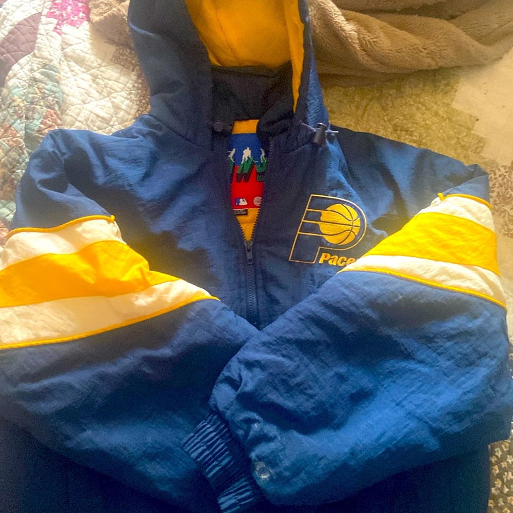 Vintage Indiana pacers winter jacket